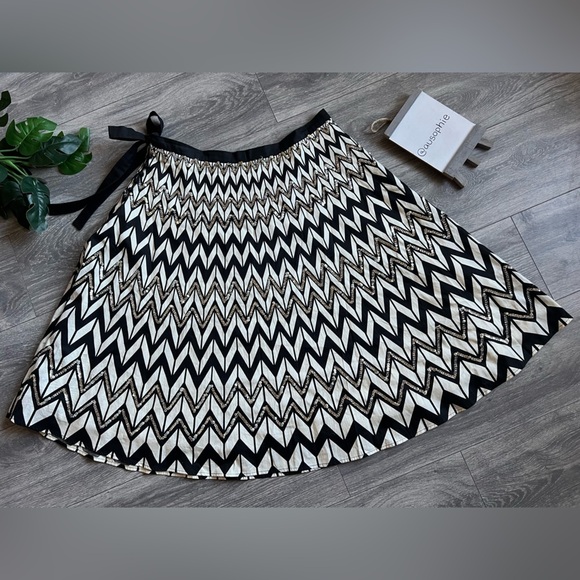 BcbgMaxAzria Black & Cream Chevron Tie Waist Cotton Sequin Midi A-line Skirt M - Picture 7 of 11